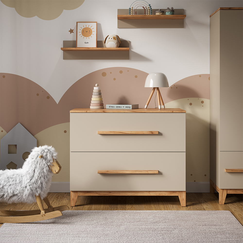 Nahaufnahme von Wickelkommode in Cashmere/Artisan, zeigt Design- und Oberflächendetails